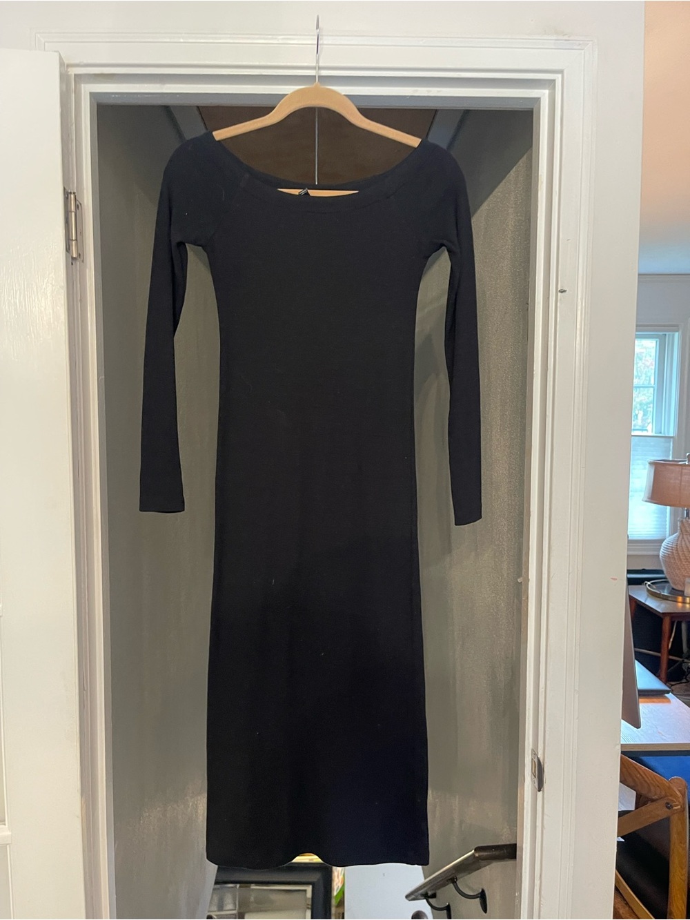 Billabong Black Long-Sleeve Scoop Neck Maxi Dress - Sleek Knit